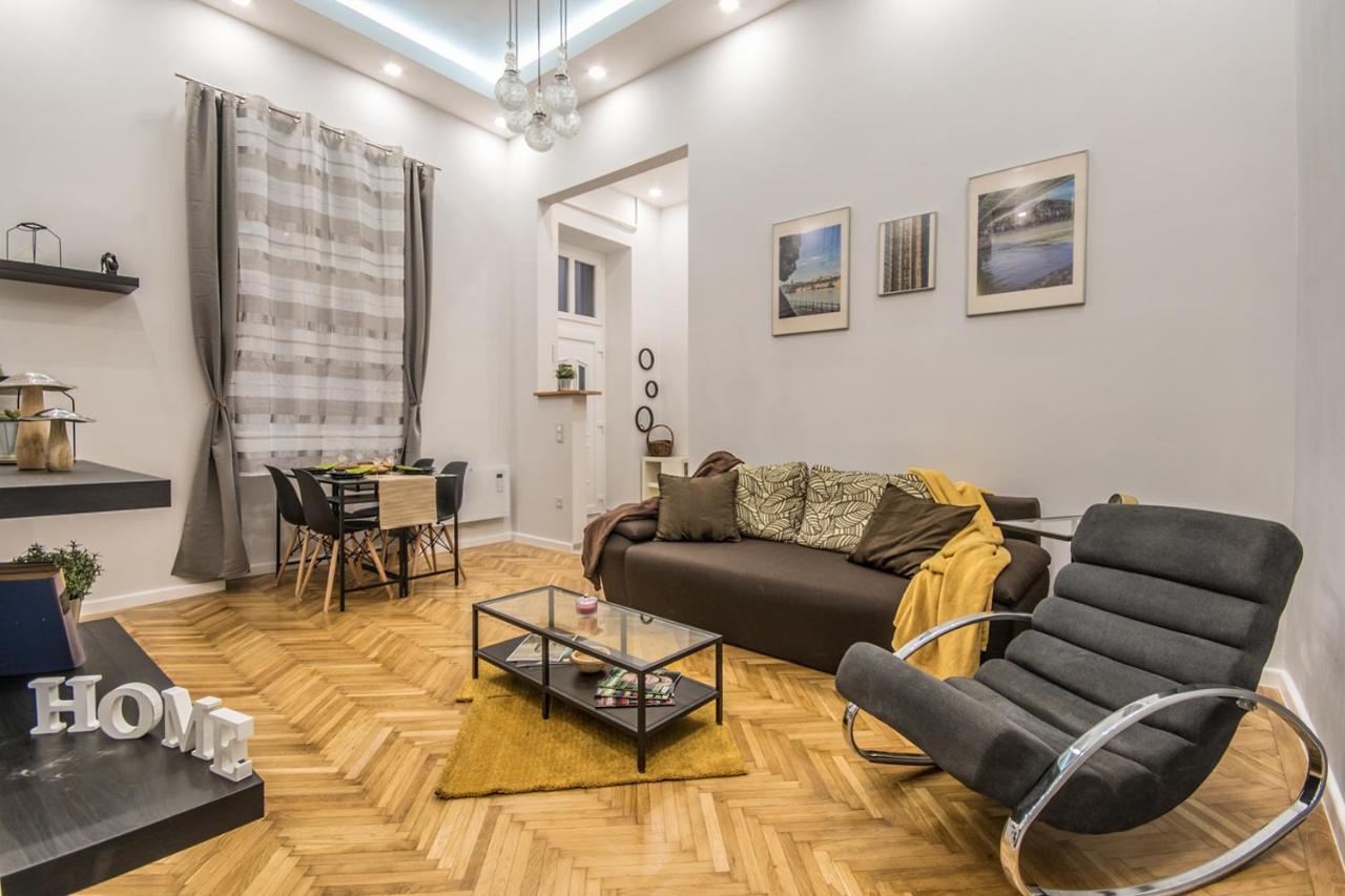 Semmihome Budapest Semmelweis Street Bagian luar foto